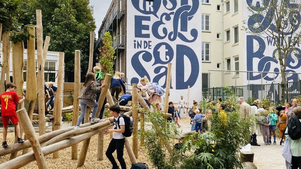 Theo Thijssen, Schoolwijzer Amsterdam
